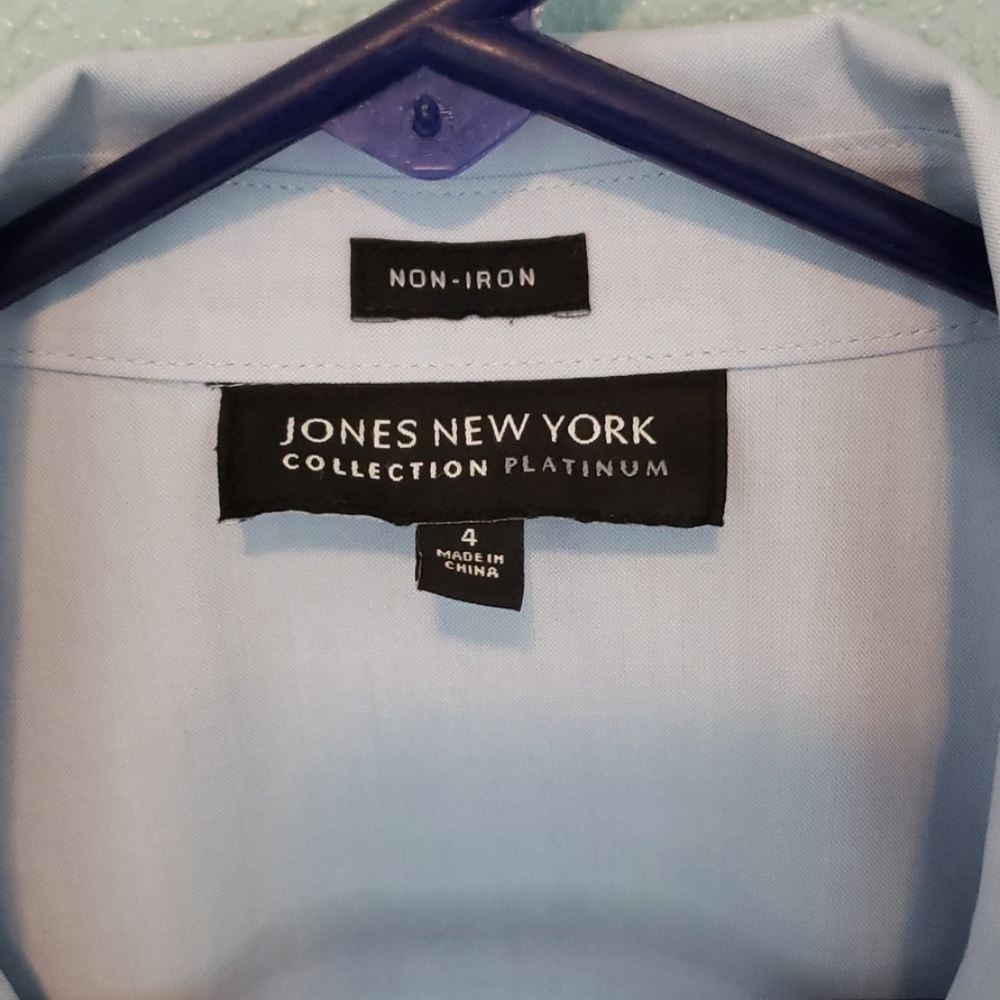 Jones New York Non-Iron  Button Down Shirt - Picture 3 of 5